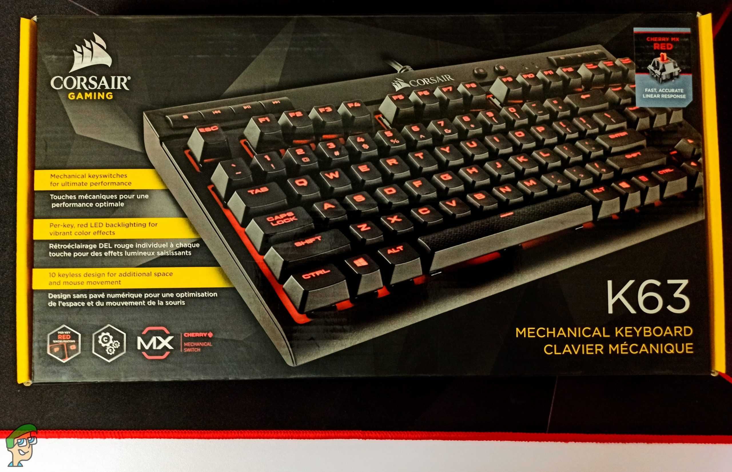 Tastatura mecanica Corsair K63 cherry red + HyperX PBT keycaps