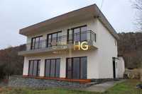 Къща в Варна-Изгрев площ 189 цена 163900
