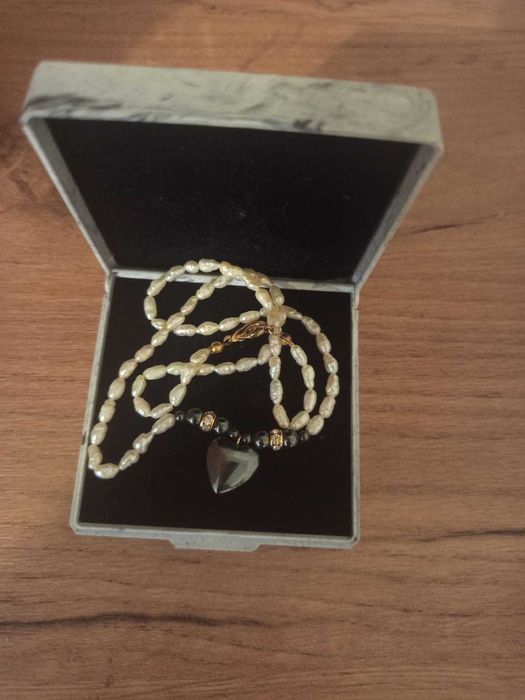 Vând lănțișoare de argint