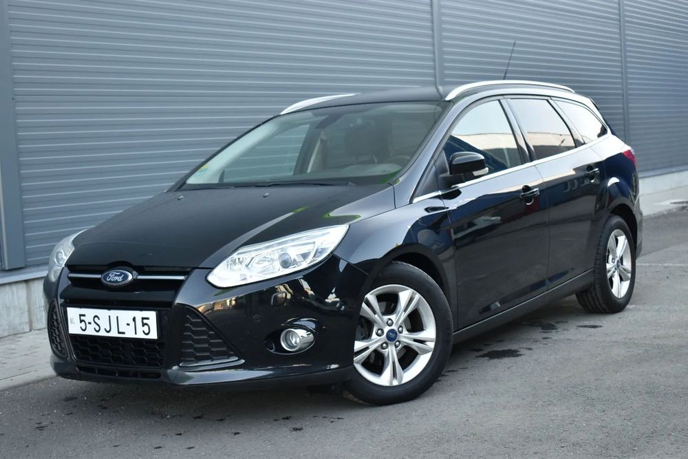 Ford Focus 2013 | Titanium | Xenon | Parktronic | 1.6 TDCI 115CP