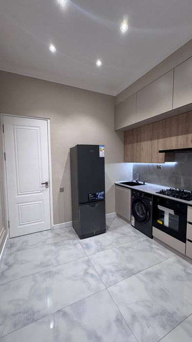 ЖК Шинам/ Гидрометцентр 
Юнусабад, Бадамзар
Ор-р: бывший центр плова