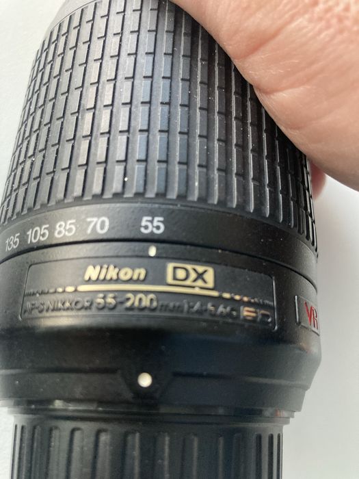 Nikon AF-S DX Nikkor 55-200mm f/4-5.6G VR, за части