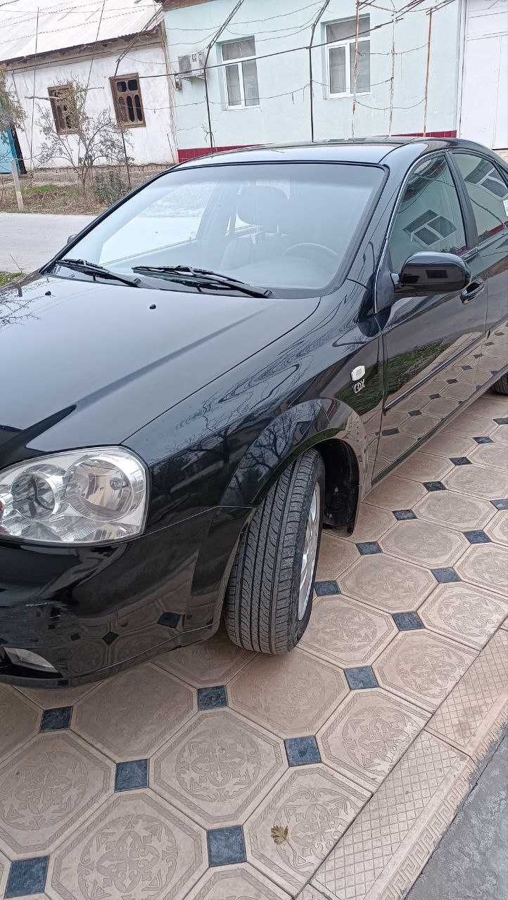 Lacetti optra 1.6 avtomat Sotiladi!