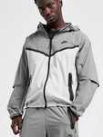 Nike tech woven windbreaker size M