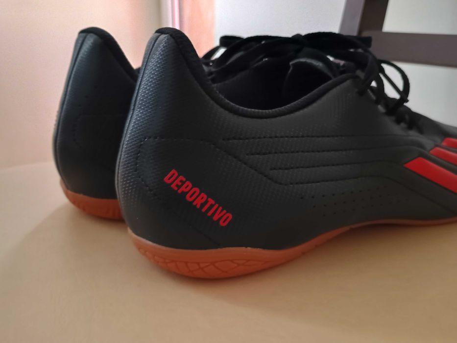 Нови футболни обувки Addidas deportivo, 47 1/3
