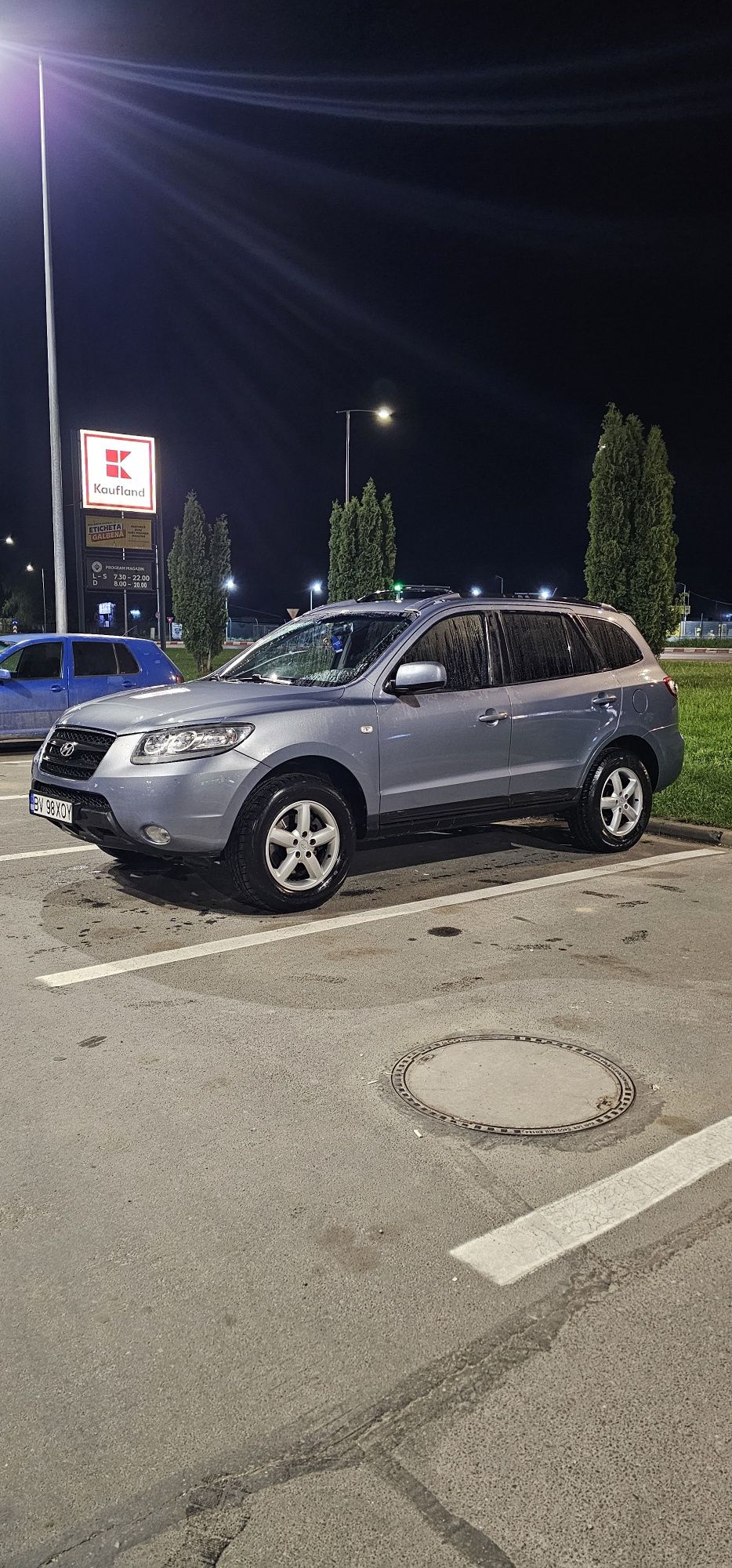 Vând sau schimb cu motor mai mic Hyundai Santafe 2007