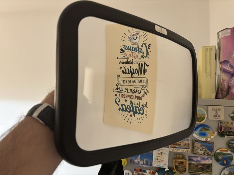 Vand oglinda pentru masina, supraveghere copii