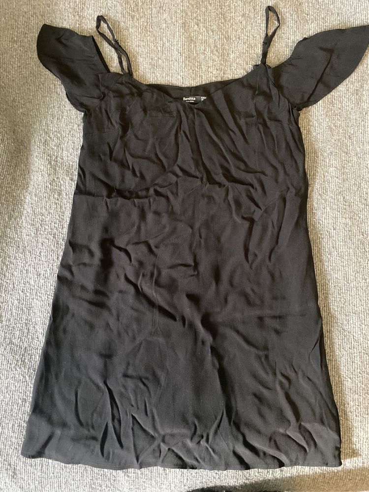 Rochie mini Bershka M