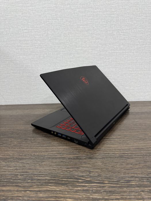 12-дерный MSI GF63 Dragon intel Core i5 GTX1650 DDR6 Для Игр и IT!