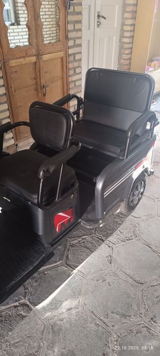 Продам электроскутер.