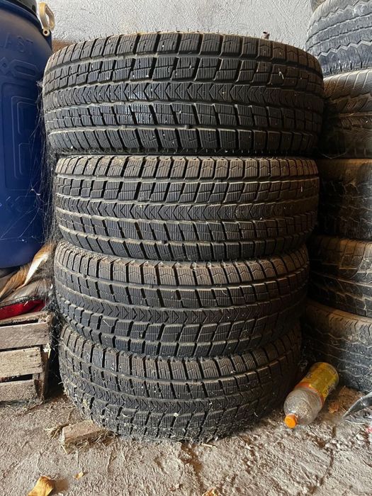 зимний шина  16 лык новый паджерада турган