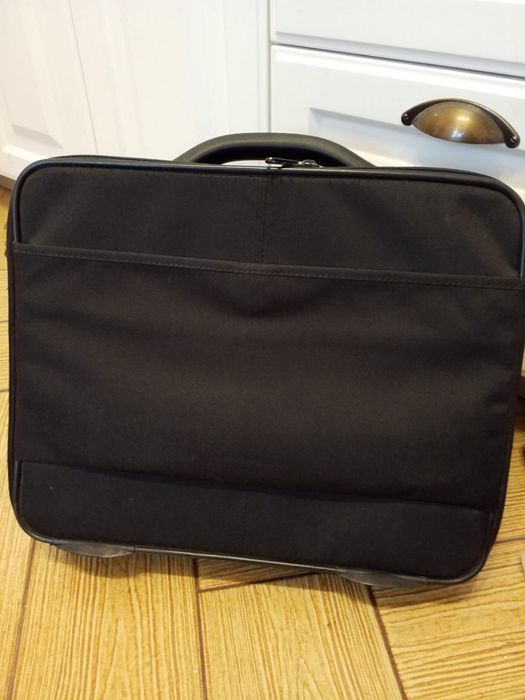 Geanta laptop Samsonite , nouă.