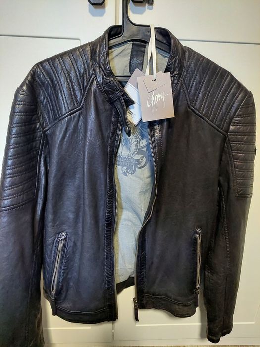 Мъжко кожено яке.