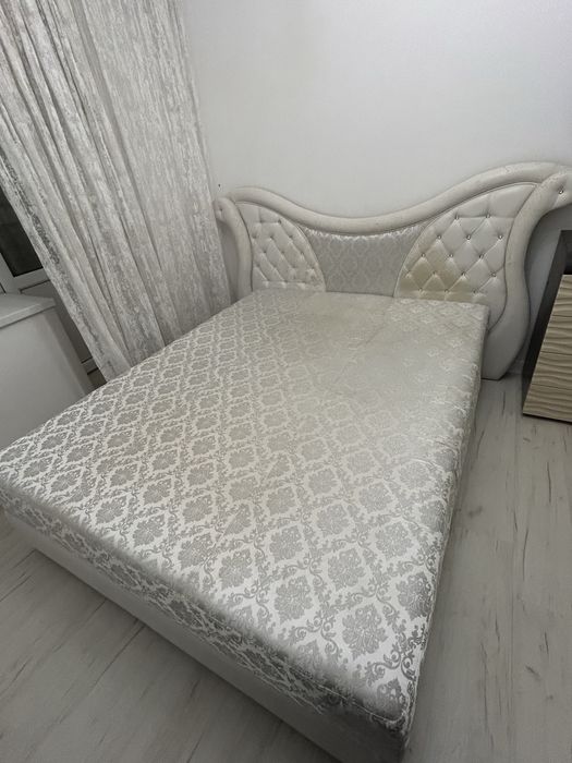 СРОЧНО!!! Продам кровать двухспальную