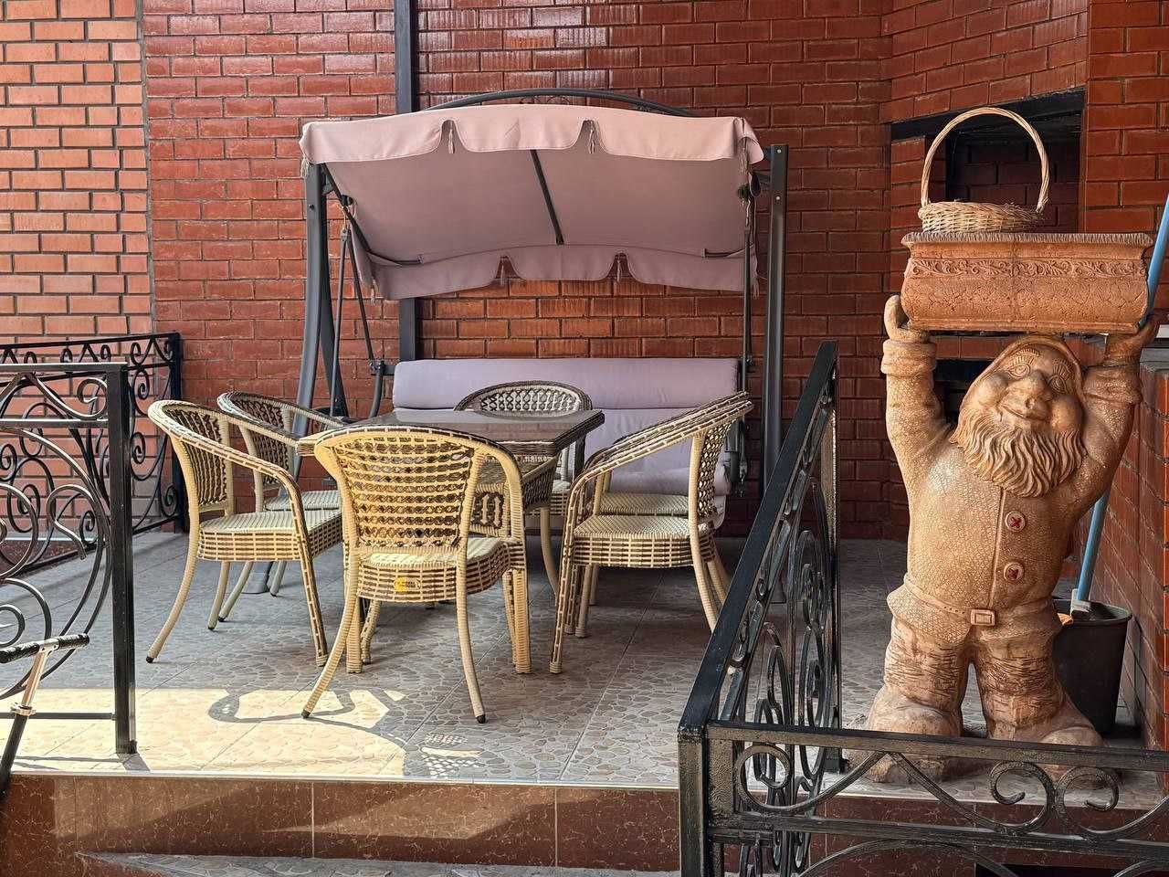 2,3 сотки. 2-этажный дом, 4 комнаты, 140 м². Метро Ташкент, Сарыкулька