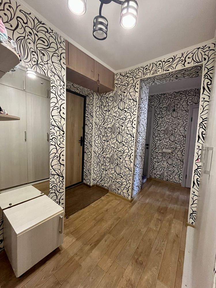 Продается 2х комн квартира