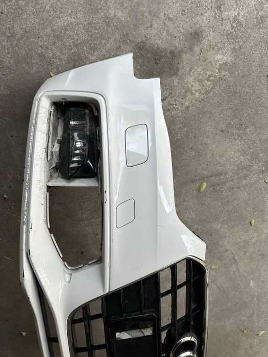 Предна S-line броня Audi a4 b8.5