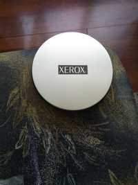 Продавам рекламен подаръчен калъф за дискове ( cd ) на XEROX