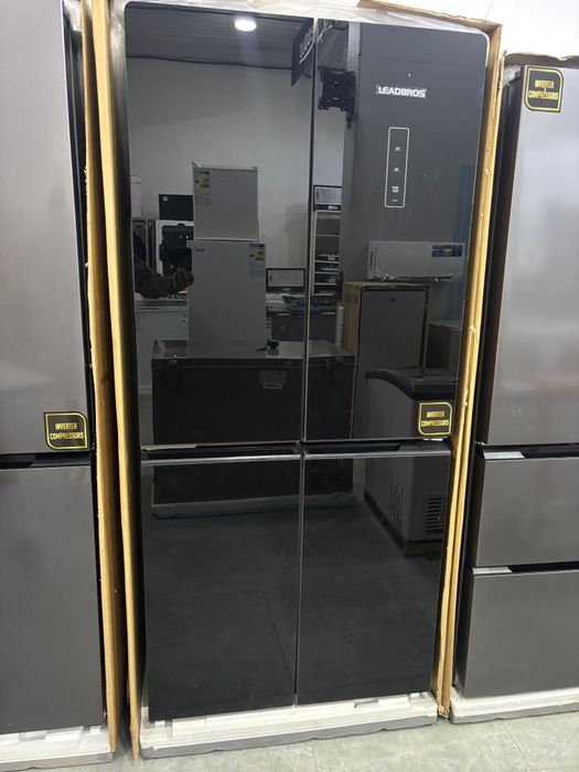 Новый холодильник со склада