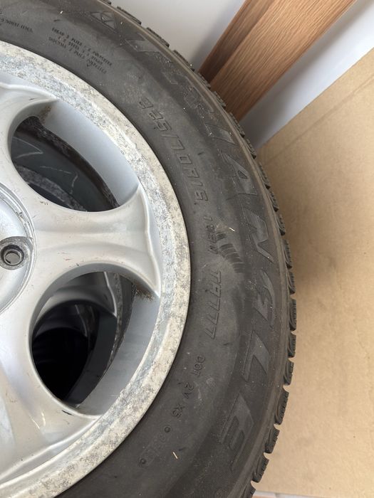 Зимние шины комплект. Triangle 225/70 R16 + литые диски