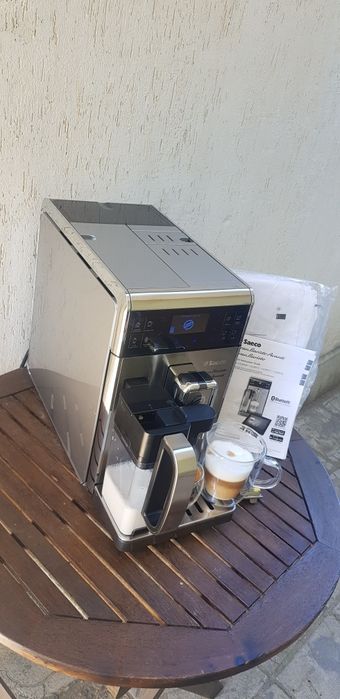 Кафемашина Saeco GranBaristo Avanti c bluetooth, тъч скрийн, БГ меню.