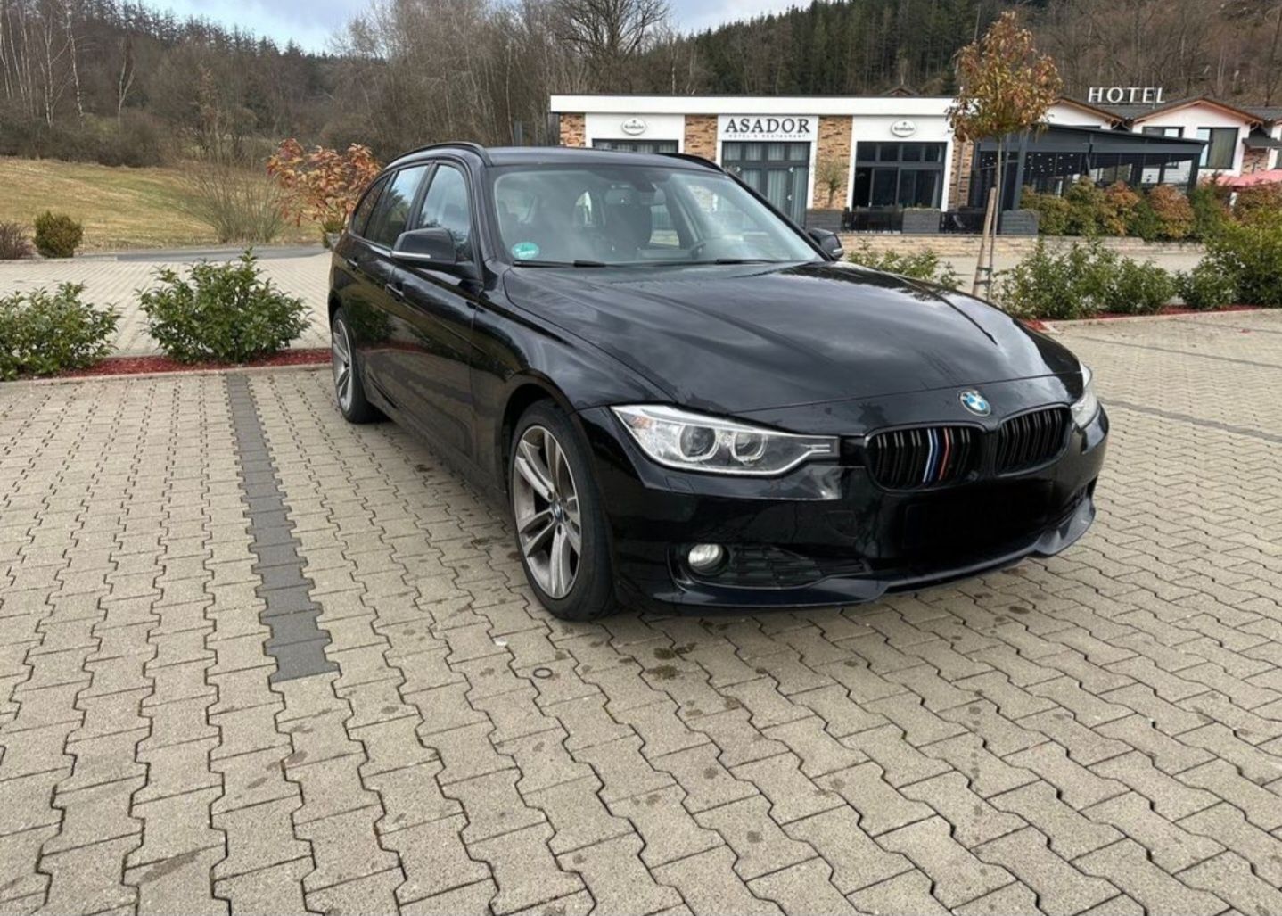 Bmw F31  320 Sportline 184 cai, Impecabil