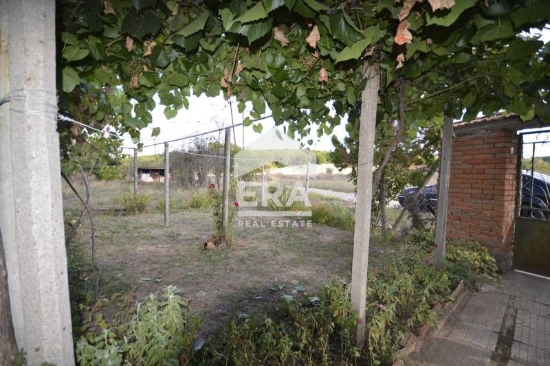 Прекрасна къща в село книжовник