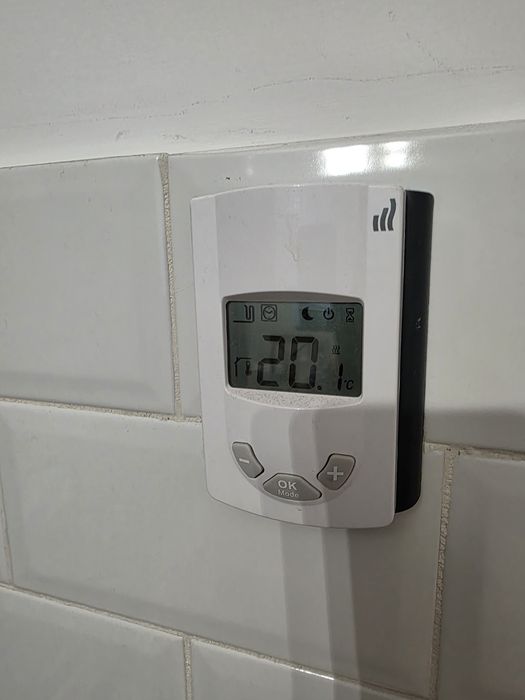 Termostat digital Purmo TempCo 230 V pentru încălzire în pardoseală