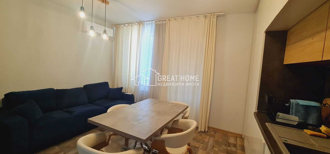 Продава се Двустаен апартамент в Търговище, Боровец - 60 кв.м за 1500 €/кв.м - Снимка #2