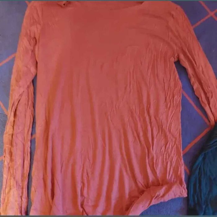 Set 2 bluze elastice ,vâscoza