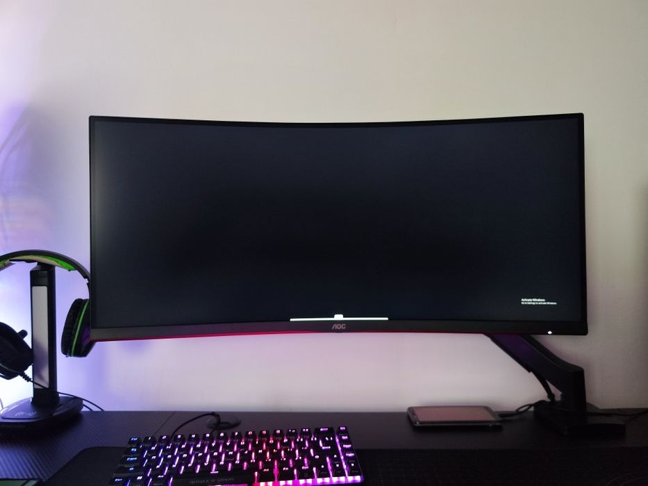 Monitor gaming 34 inch 180hz