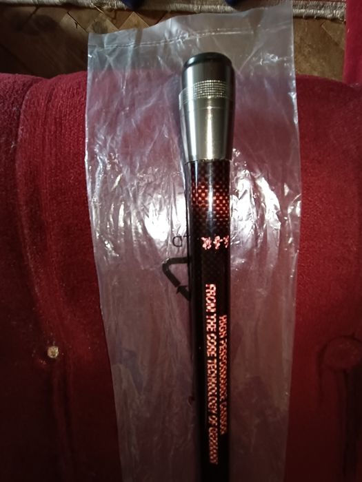 Въдица нова и макара като нова