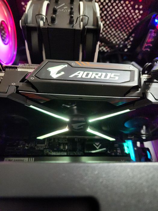 Gtx 1080 ti Aorus 11gb 352 bit