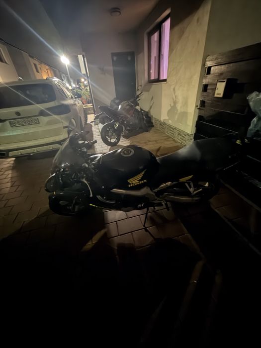 Honda cbr f4 carburatie