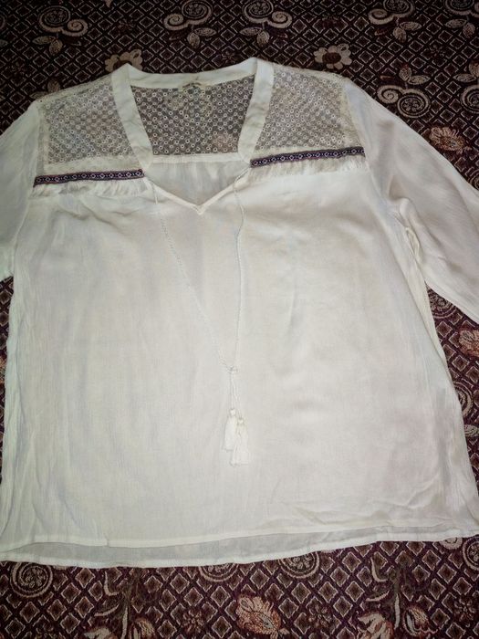 Ie populara mărimea 40 purtata o data