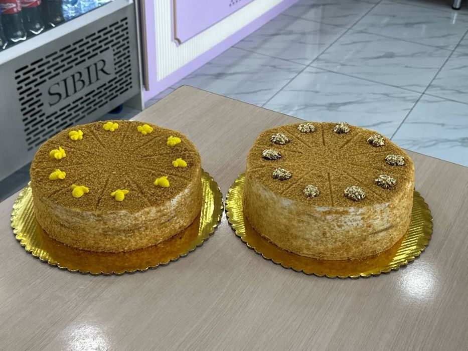 To’rt va Turli shirinliklar