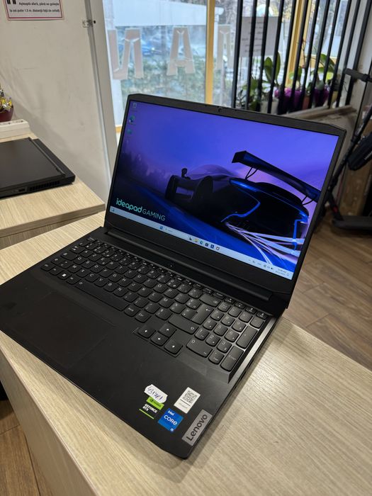 Laptop Gaming Lenovo IdeaPad 3 15IHU6 intel i5-11300H Nvidia RTX 2050