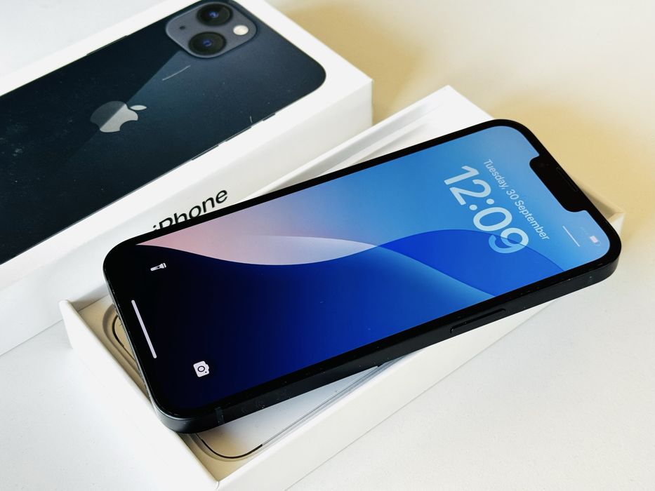 Iphone 13 128GB 100% Батерия! Гаранция 6 месеца