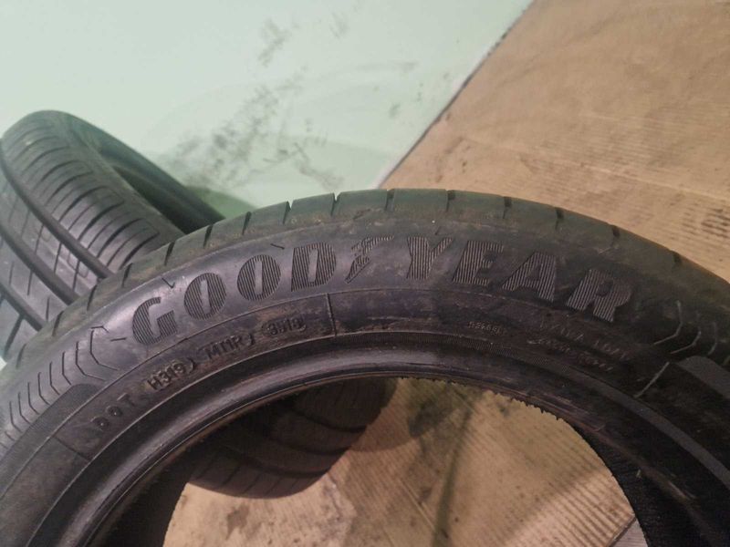 2 Goodyear R16 195/55/ 
летни гуми
DOT3518