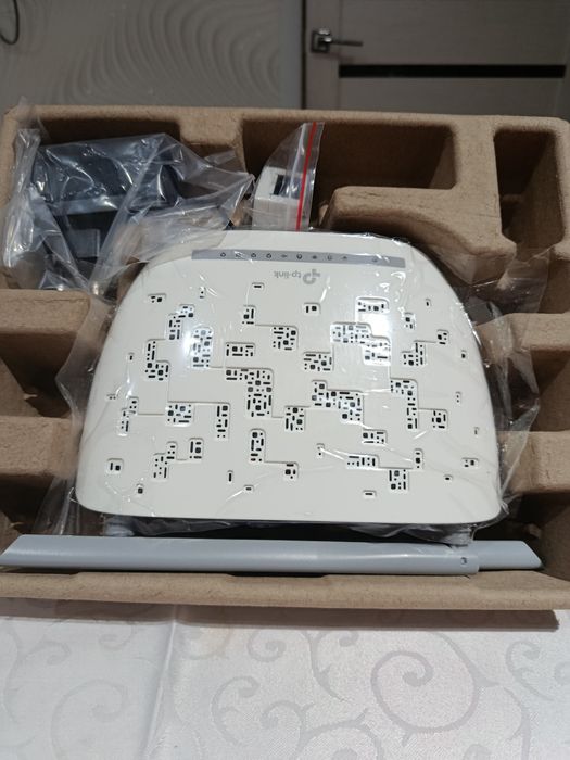 WI - FI роутер новый в упаковке