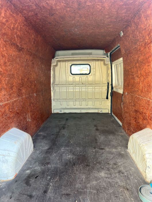 Transport marfa 3,5 tone