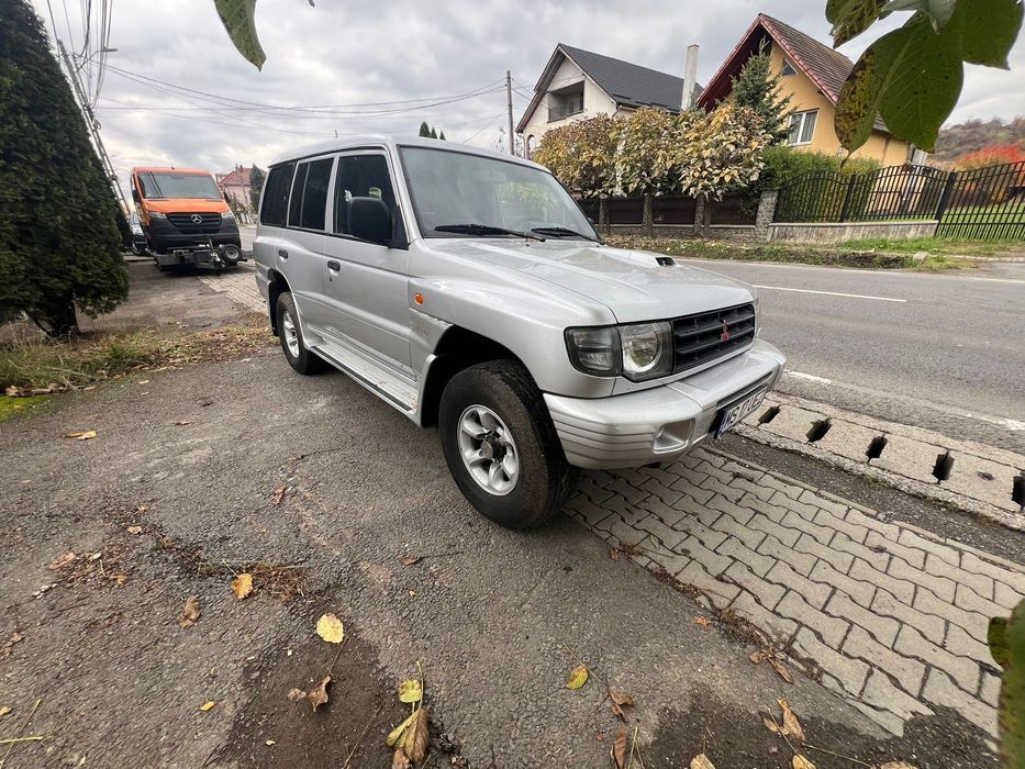 Mitsubishi Pajero 2.5TDI 7 locuri