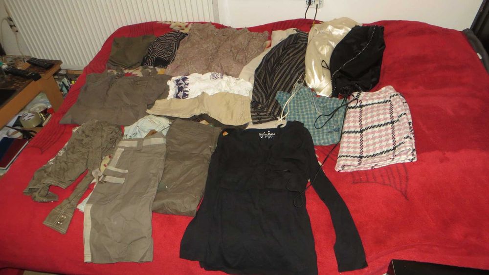 Lot en-gros haine dama/barbati/ copii - noi