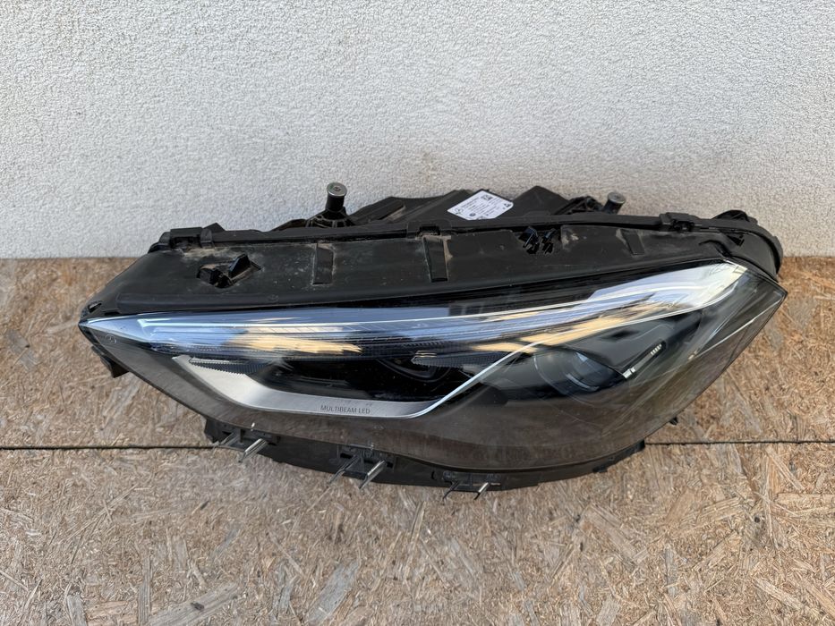 Far stanga Mercedes GLA W247 Facelift 2024 Full LED Multibeam Original