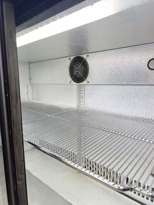 Хладилна витрина VIBOCOLD подбарова