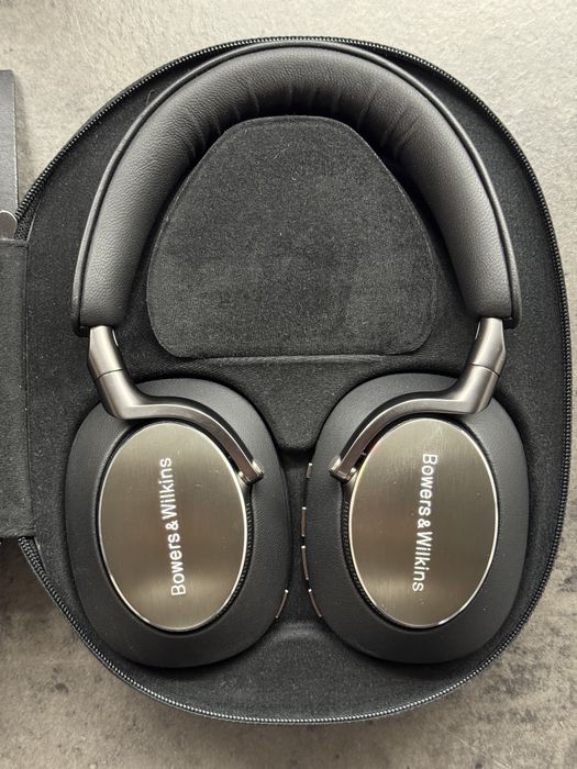 Bowers & Wilkins PX8 безжични ANC слушалки