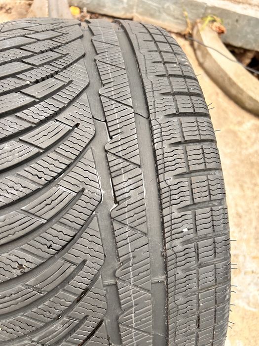 275/40/19 Michelin