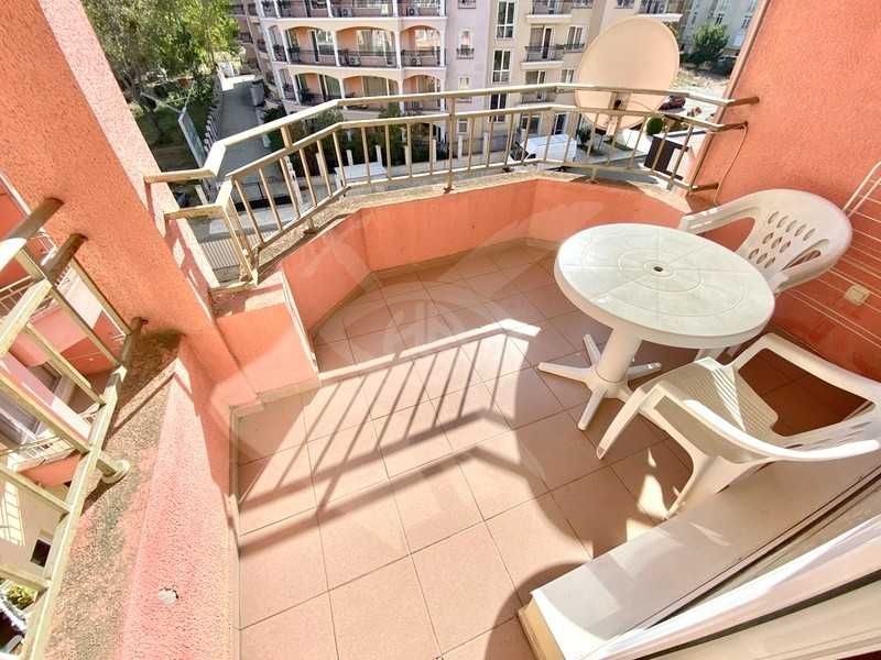 Продава се Двустаен апартамент в к.к. Слънчев бряг - 67 кв.м за 986 €/кв.м - Снимка #4
