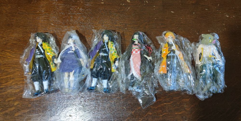 Фигурки Demon Slayer 16 броя