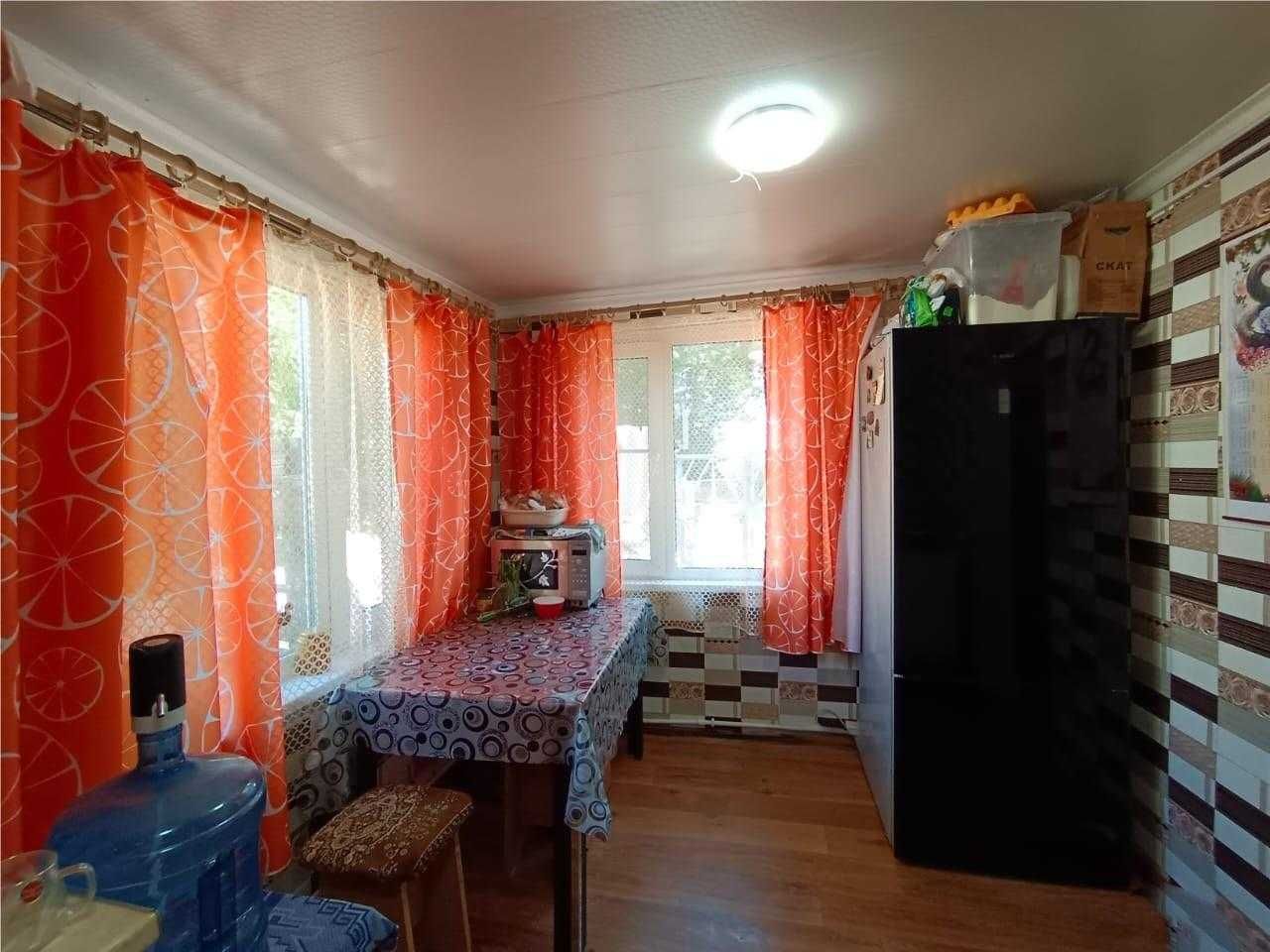 Продается уютный 3 комнатный дом в районе ул. Металлистов. С урожаем!